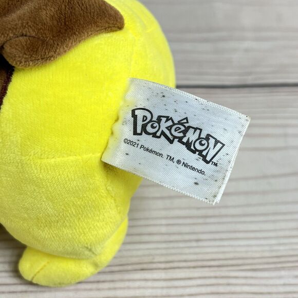 Pikachu Santa Hat 9” Plush Christmas Stars 2021 Pokemon Holiday Edition *READ* - Picture 6 of 13